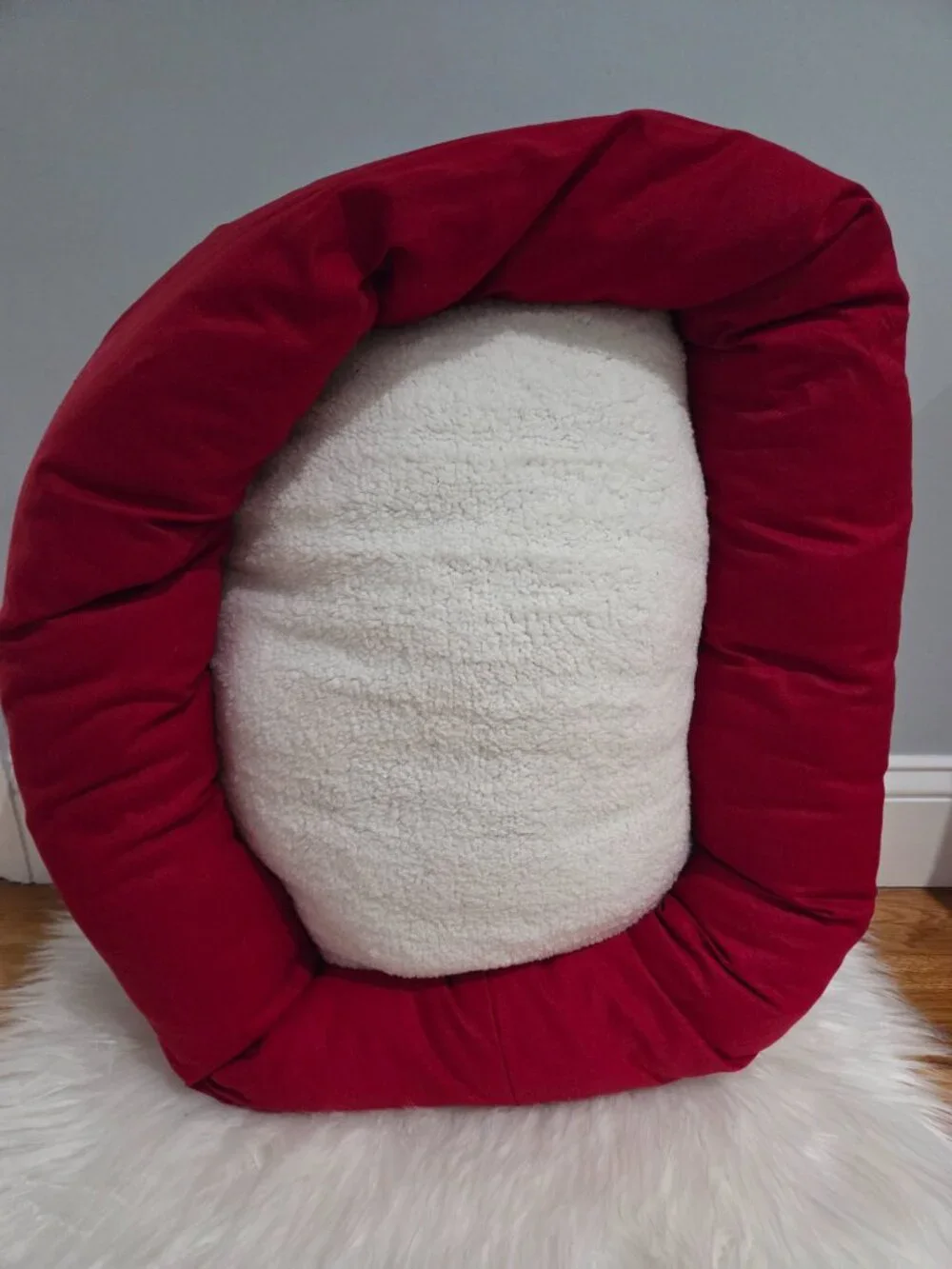 Majestic Pet Sherpa Bagel Bolster Dog Bed